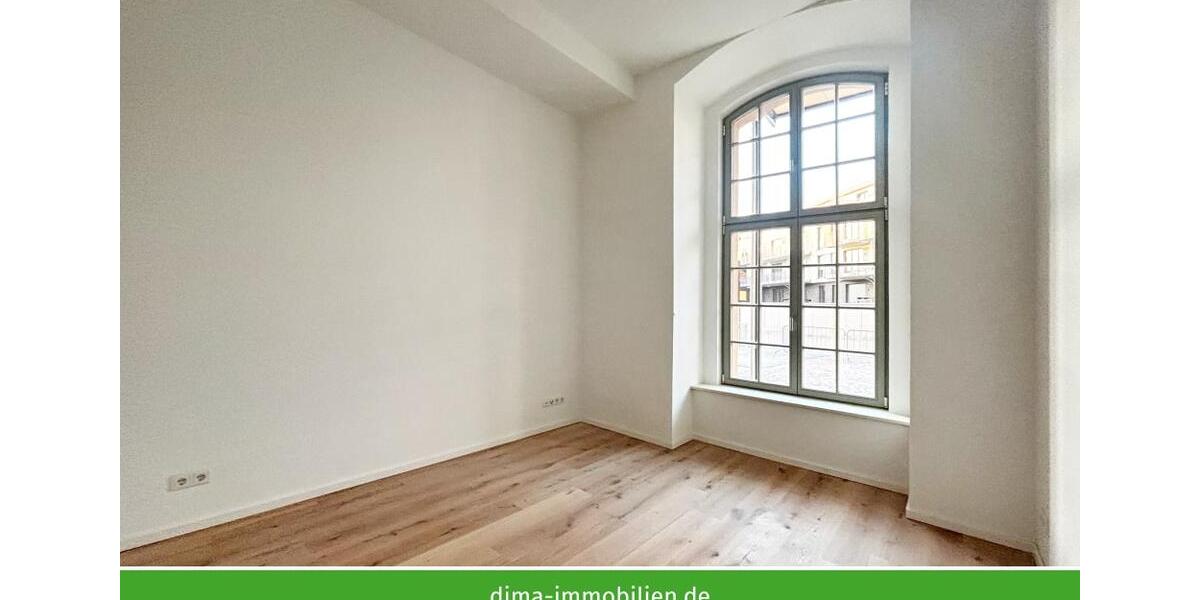 Erdgeschoßwohnung Schkeuditz - 4 Zimmer, 121 m&sup2;, 1.250&euro; | Angebot:25581944