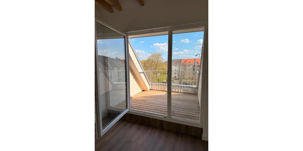 Dachgeschoßwohnung Leipzig Ost - 3 Zimmer, 75 m&sup2;, 1.050&euro; | Angebot:26215165