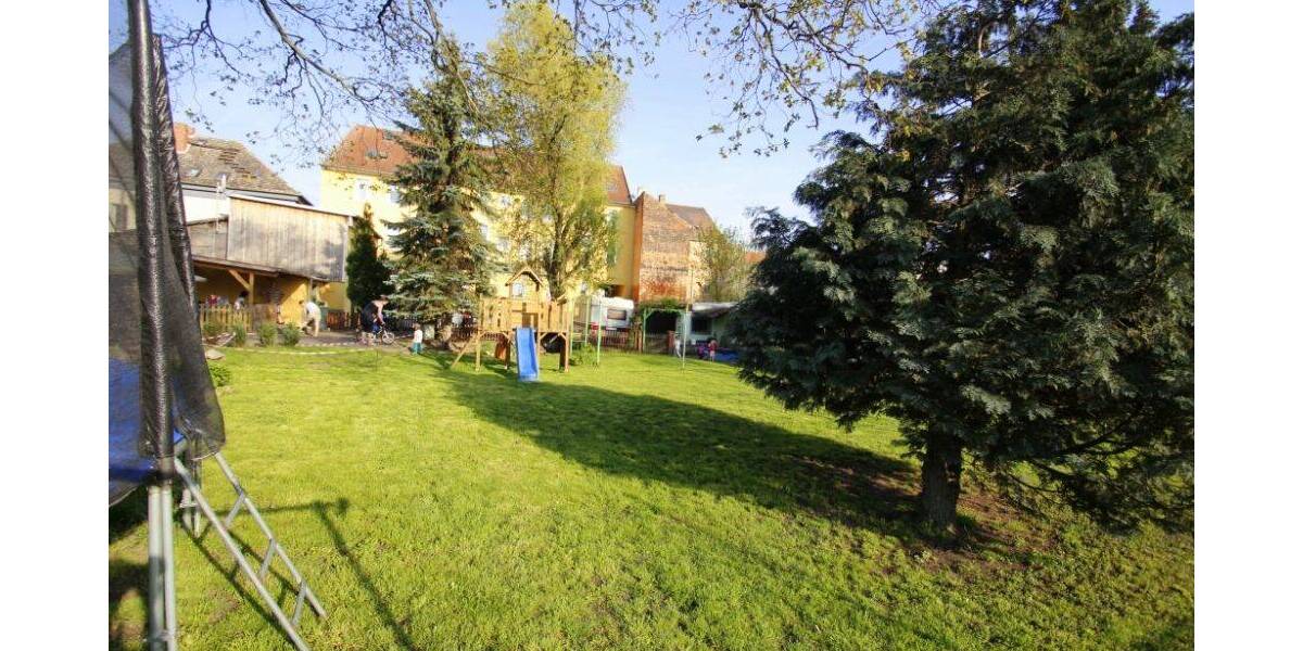 Etagenwohnung Lützen - 4 Zimmer, 120 m&sup2;, 900&euro; | Angebot:26797660