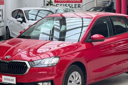 Skoda Fabia 5.352 km 14.990 &euro; Leipzig 04347