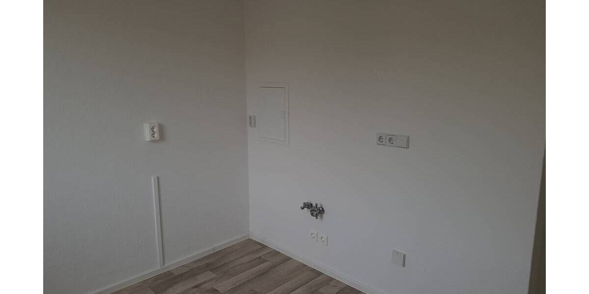 Etagenwohnung Leipzig Grünau-Ost - 3 Zimmer, 61 m&sup2;, 406&euro; | Angebot:26261498