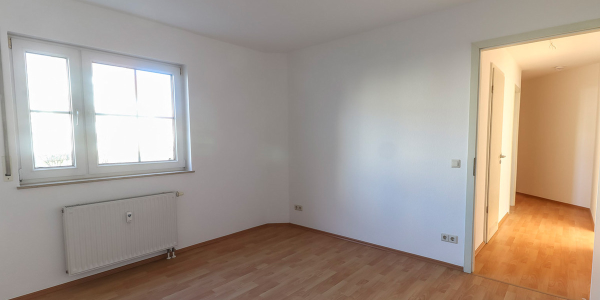 KURZFRISTIG ANSCHAUEN + MARKKLEEBERG + 2 RAUM WOHNUNG + TERRASSE - Erdgeschoßwohnung Markkleeberg Großstädteln | Angebot:26441971