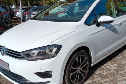VW Golf 56.629 km 15.490 &euro; Leipzig 04179