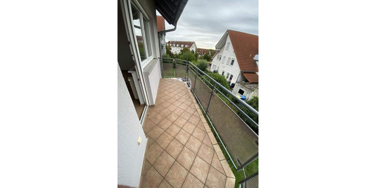 Etagenwohnung Schkopau Ermlitz - 2 Zimmer, 62 m&sup2;, 530&euro; | Angebot:25734773