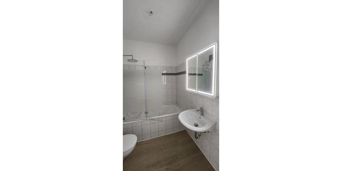 Hochparterre Leipzig Nord - 4 Zimmer, 86 m&sup2;, 1.250&euro; | Angebot:24639727