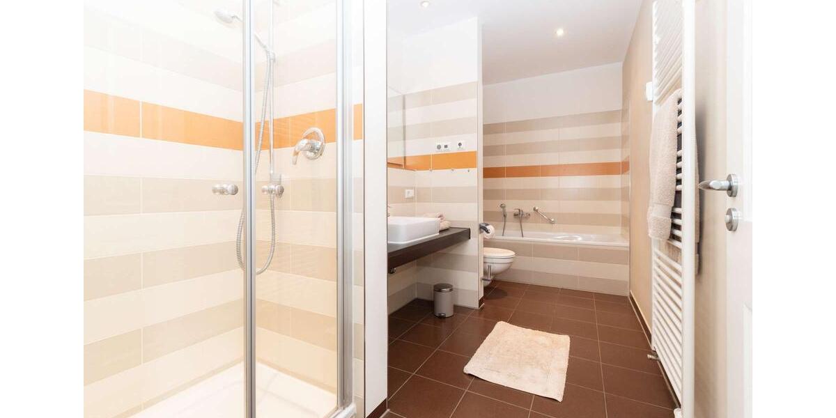 Etagenwohnung Leipzig Süd - 3 Zimmer, 95 m&sup2;, 1.700&euro; | Angebot:25569438