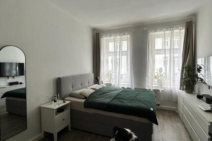 Helle möblierte Wohnung mit Loggia - ab Mai - Möbelübernahme 2 zimmer