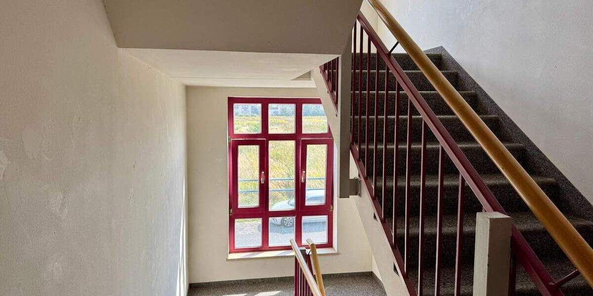 Etagenwohnung Schkeuditz Dölzig - 3 Zimmer, 76 m&sup2;, 170.000&euro; | Angebot:25701608