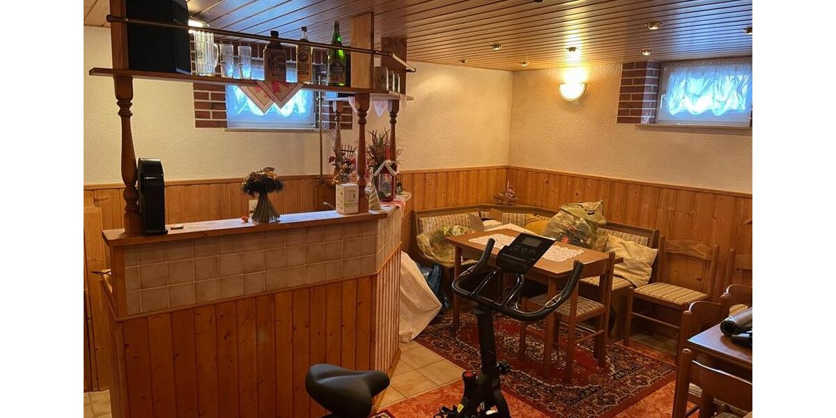 Einfamilienhaus Lützen - 8 Zimmer, 130 m&sup2;, 225.000&euro; | Angebot:26548110