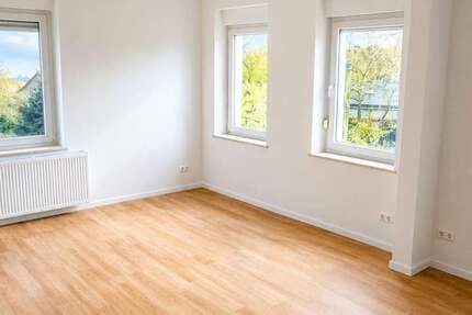 Wohnung Leipzig Südost - 4 Zimmer, 106 m&sup2;, 1.200&euro; | Angebot:26807977