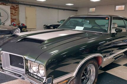 Oldsmobile Cutlass 16.702 km 79.999 &euro; Leipzig 04328