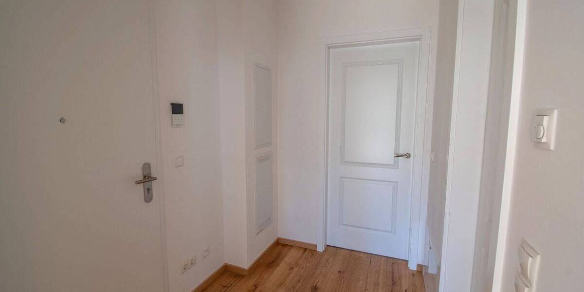 Etagenwohnung Leipzig Altlindenau - 2 Zimmer, 61 m&sup2;, 350.000&euro; | Angebot:26390570