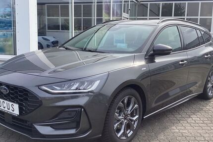 Ford Focus 2.800 km 26.300 &euro; Delitzsch 04509
