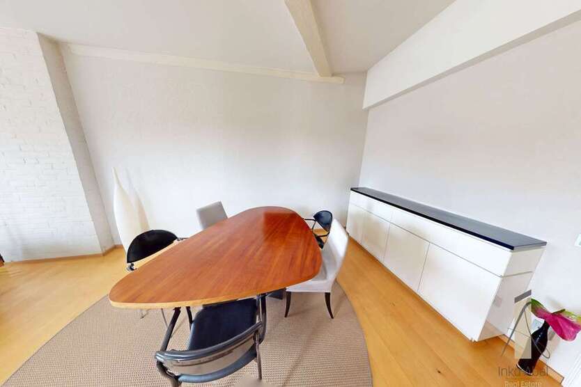 Wohnung zum Kaufen in Halle 239.000 € 105.36 m²
