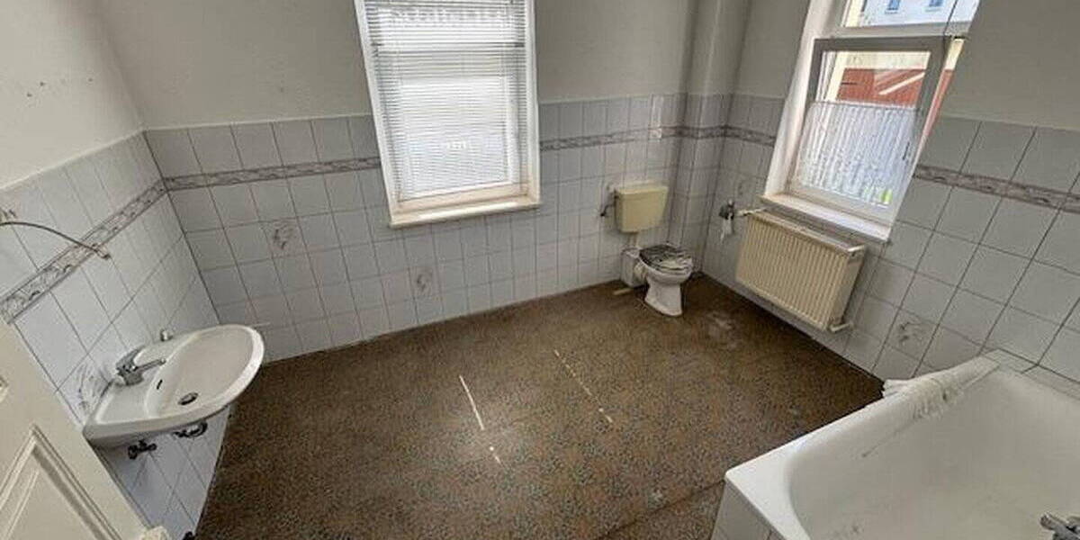 Mehrfamilienhaus, Wohnhaus Böhlen - 9 Zimmer, 189 m&sup2;, 379.000&euro; | Angebot:26169729
