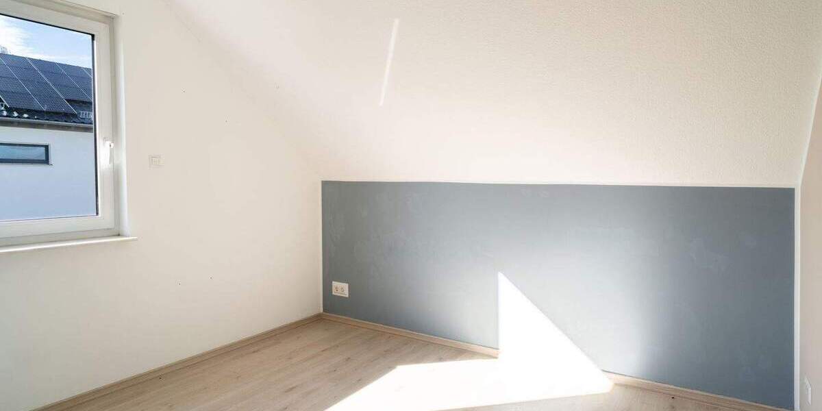 Einfamilienhaus Leipzig Wiederitzsch - 8 Zimmer, 236 m&sup2;, 800.000&euro; | Angebot:25733694