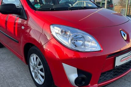 Renault Twingo 68.128 km 2.999 &euro; Krostitz 04509