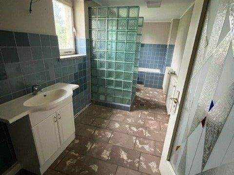 Großzügiges Reihenendhaus -ruhige Lage, kein Verkehr 5 zimmer