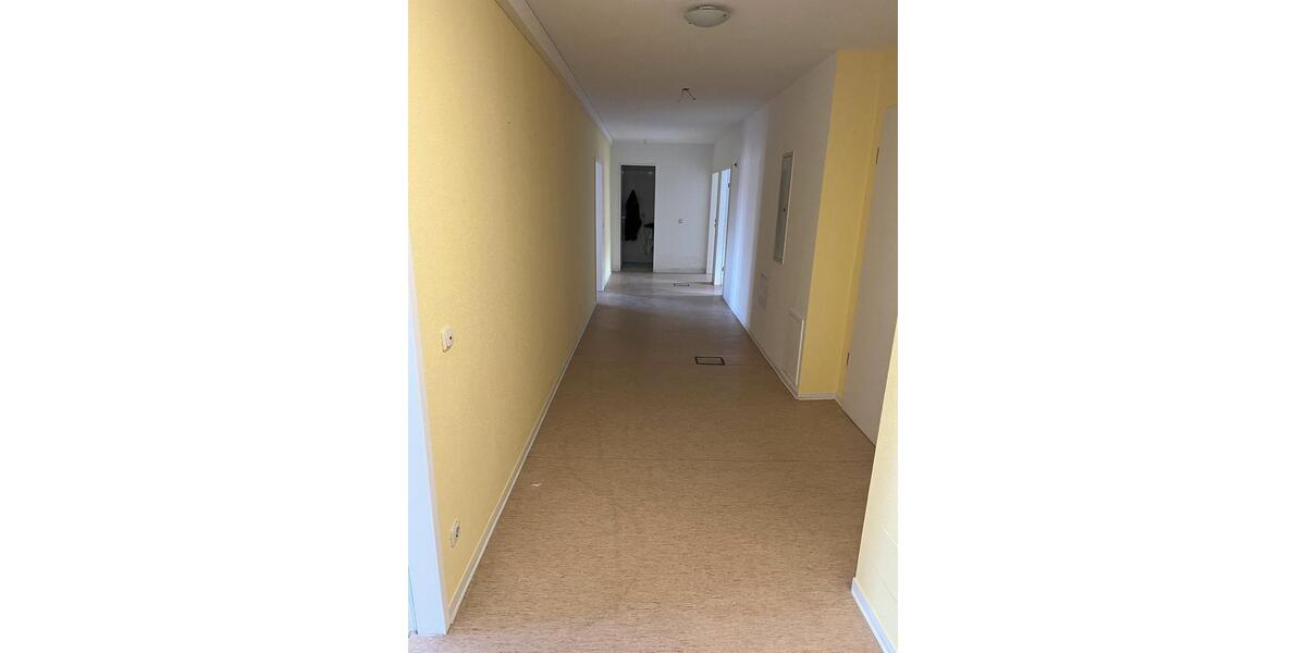 Etagenwohnung Leipzig Südost - 4 Zimmer, 170 m&sup2;, 1.965&euro; | Angebot:23764657