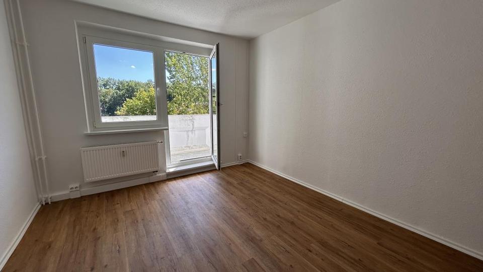 Etagenwohnung Grimma - 3 Zimmer, 62 m&sup2;, 410&euro; | Angebot:25872494