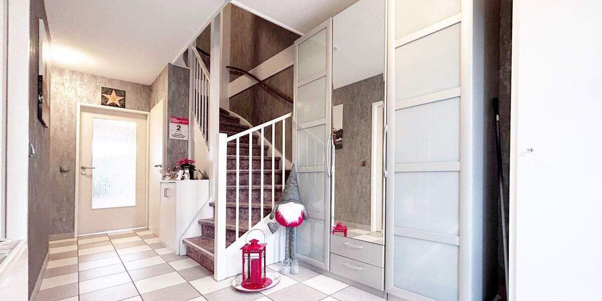 Reihenmittelhaus Leipzig Lindenthal - 5 Zimmer, 114 m&sup2;, 345.000&euro; | Angebot:25470802