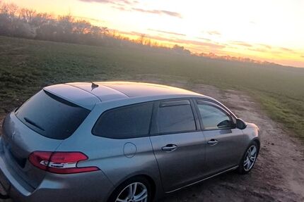 Peugeot 308 301.660 km 3.900 &euro; Pegau 04523