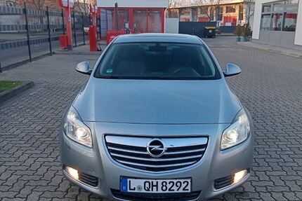 Opel Insignia 168.000 km 5.200 &euro; Leipzig 04209