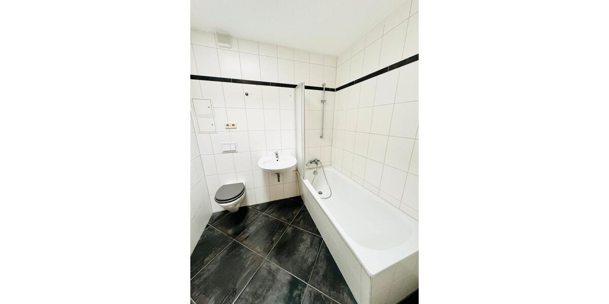 Dachgeschoßwohnung Leipzig Altwest - 2 Zimmer, 53 m&sup2;, 559&euro; | Angebot:25362066