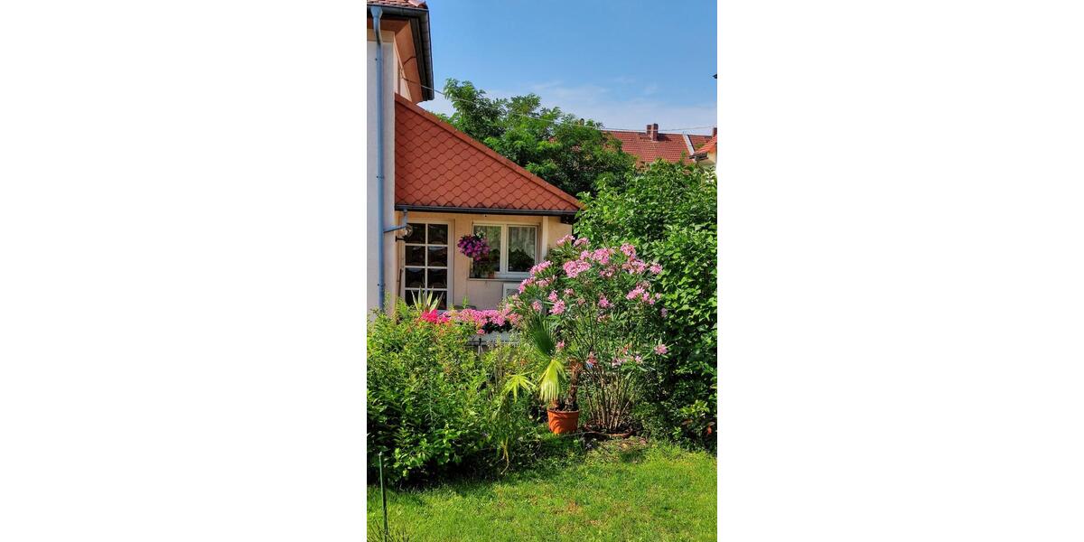Reihenhaus Leipzig Nordwest - 4.5 Zimmer, 130 m&sup2;, 1.700&euro; | Angebot:26393158