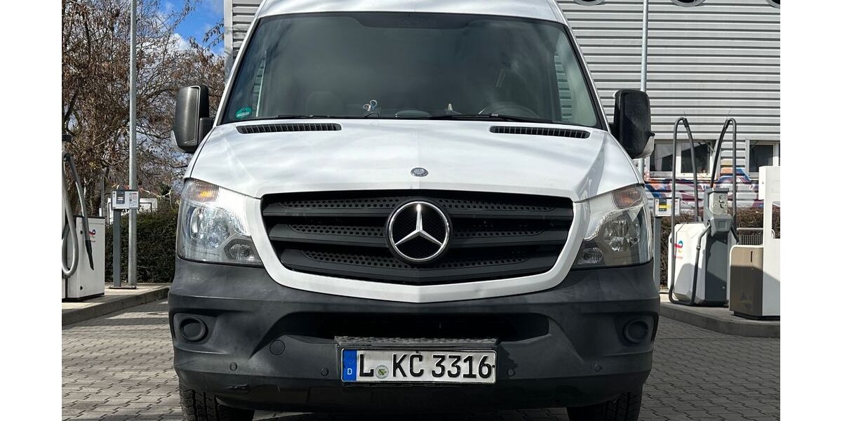 Mercedes-Benz Sprinter 221.000 km 12.900 &euro; Leipzig 04105