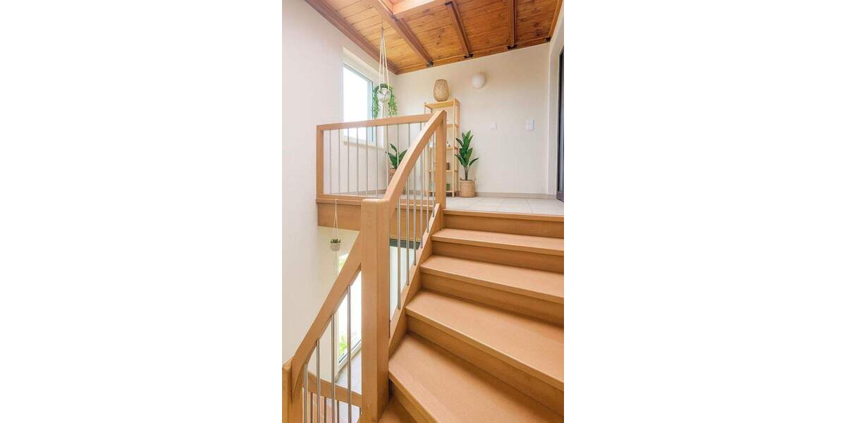 Wie im eigenen Haus: Erdgeschosswohnung mit Garten & Terasse! | Tageslichtbad & Fußbodenheizung! 4 zimmer