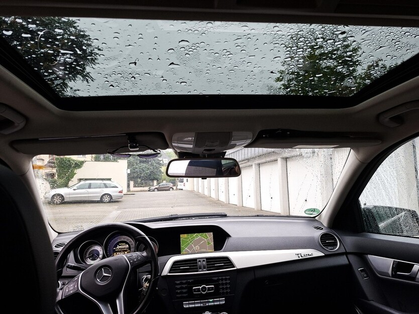 Mercedes-Benz C220 398.000 km 6.600 € Leipzig 04109