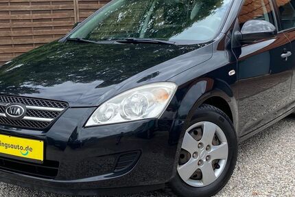 Kia ceed / Ceed 138.500 km 2.999 € Leipzig-Rückmarsdorf (Burghausen-Rückmarsdorf) 04178