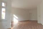 Leutzsch - Schöne 3 Zi.- Whg., Gäste WC, Loggia, frisch saniert!