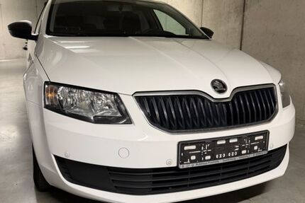 Skoda Octavia 145.000 km 8.800 &euro; Leipzig 04207