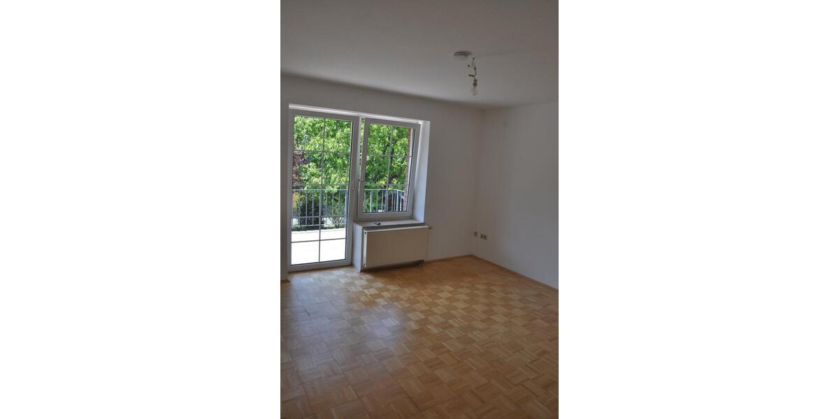 Etagenwohnung Brandis - 3 Zimmer, 80 m&sup2;, 720&euro; | Angebot:26626262
