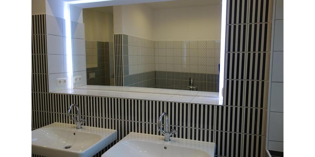 charmante modernisierte 3Z Wohnung in eleganter Villa 3 zimmer