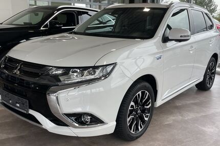 Mitsubishi Plug-in Hybrid Outlander 73.200 km 17.900 € Eilenburg 04838