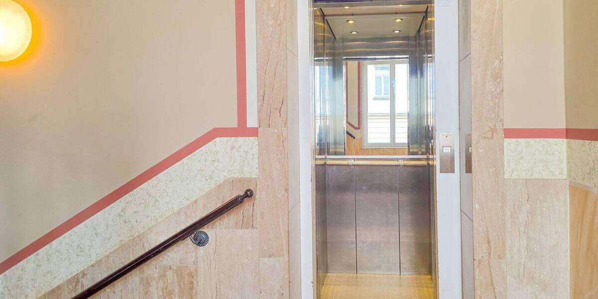 Etagenwohnung Leipzig Zentrum-West - 5 Zimmer, 213 m&sup2;, 849.000&euro; | Angebot:26859056