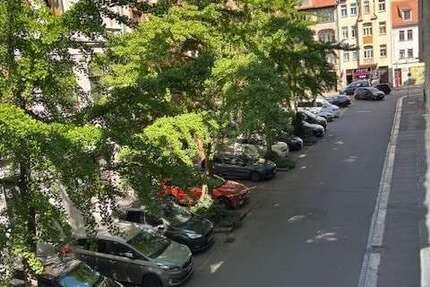Wohnung zum Mieten in Halle 405 € 53.42 m²