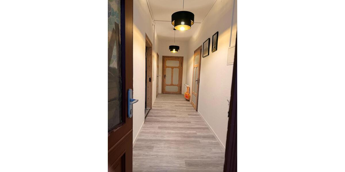 Etagenwohnung Merseburg - 3 Zimmer, 99 m&sup2;, 700&euro; | Angebot:26680670