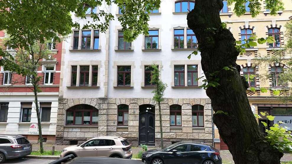 Charmante 2-Raumwohnung in denkmalgeschütztem Mehrfamilienhaus in Stötteritz 2 zimmer