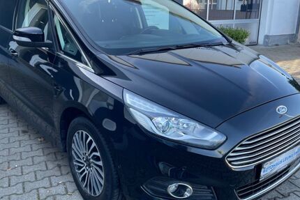 Ford S-Max 69.998 km 20.200 &euro; Leuna 06237