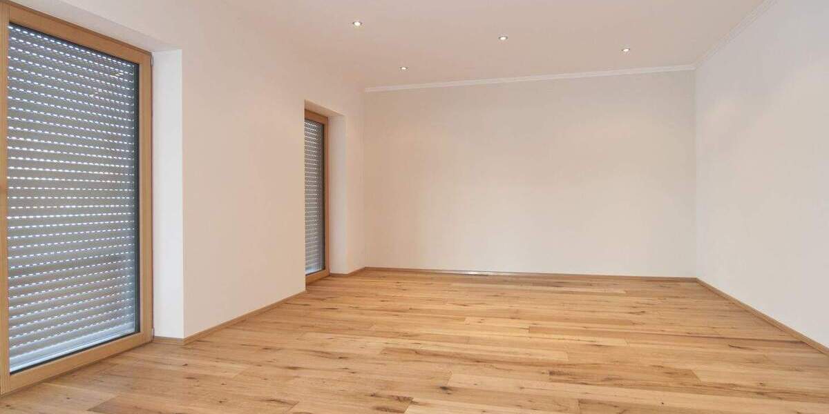 Etagenwohnung Leipzig Leutzsch - 2 Zimmer, 80 m&sup2;, 1.120&euro; | Angebot:25819037