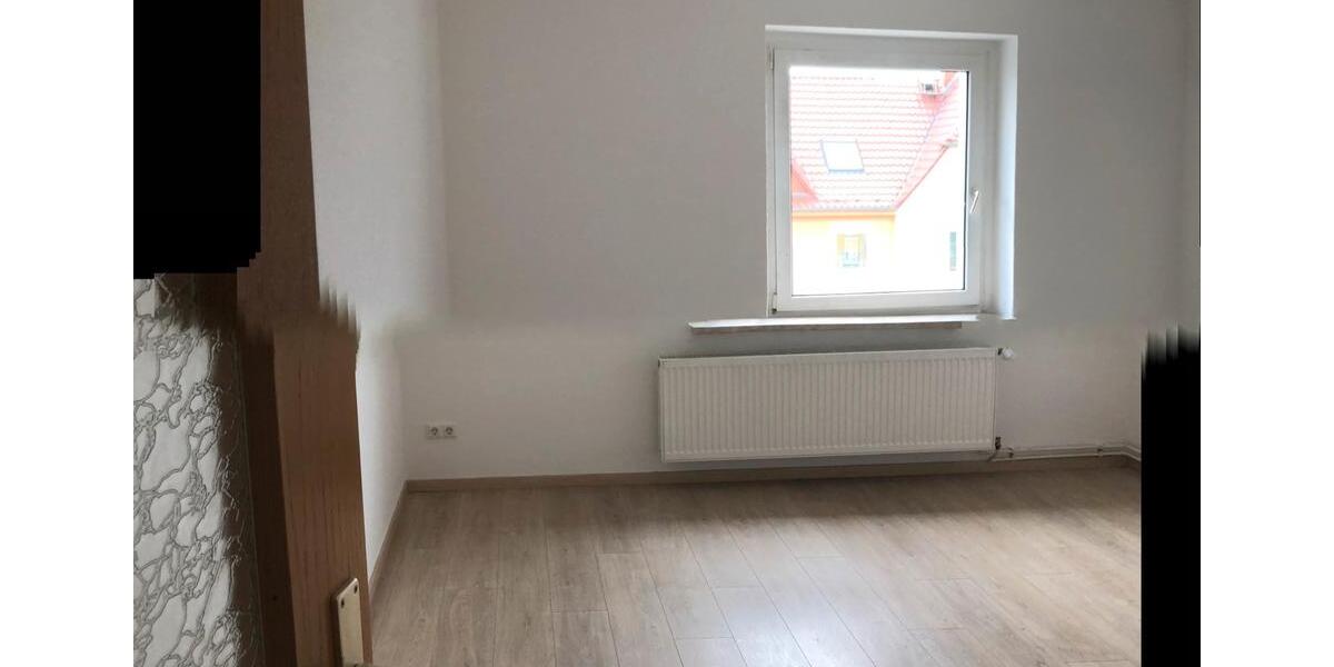 Dachgeschoßwohnung Bad Lausick - 2 Zimmer, 50 m&sup2;, 310&euro; | Angebot:26669932