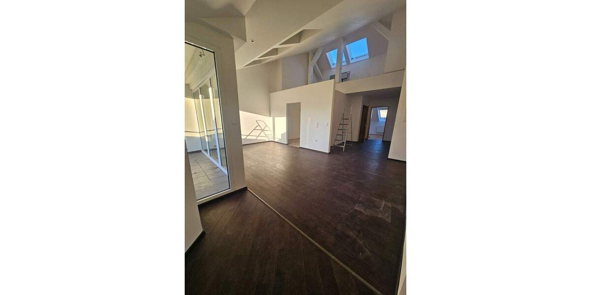 Etagenwohnung Leipzig Zentrum-Südost - 3 Zimmer, 184 m&sup2;, 1.478&euro; | Angebot:25899477