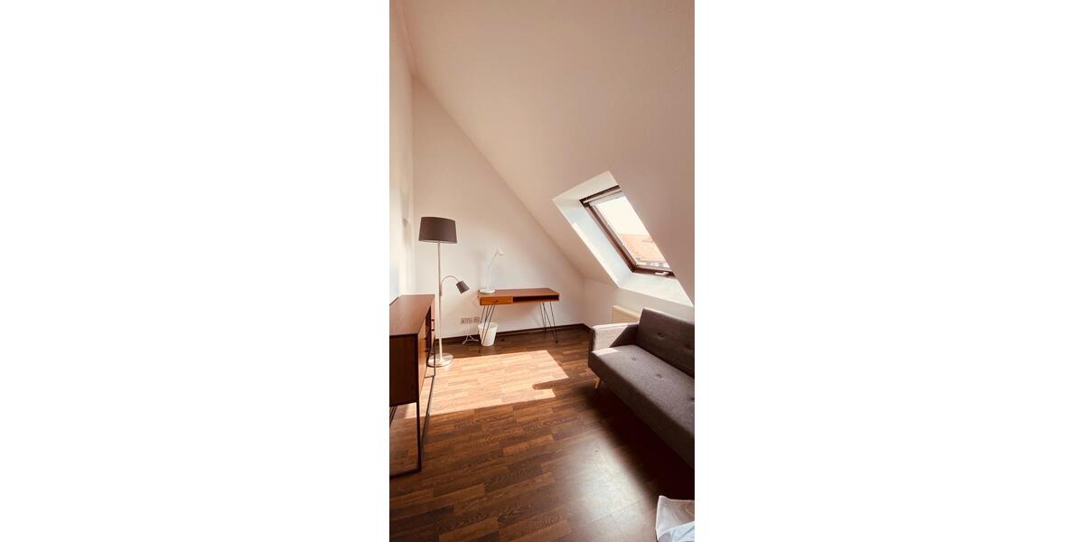 Dachgeschoßwohnung Markkleeberg - 3 Zimmer, 80 m&sup2;, 1.700&euro; | Angebot:26480551