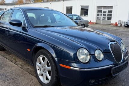 Jaguar S-Type 248.741 km 3.490 &euro; Leipzig 04178