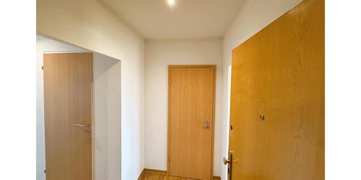 Etagenwohnung Wurzen - 2 Zimmer, 49 m&sup2;, 295&euro; | Angebot:26195981