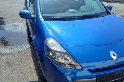 Renault Clio 95.000 km 3.990 &euro; Leipzig 04288